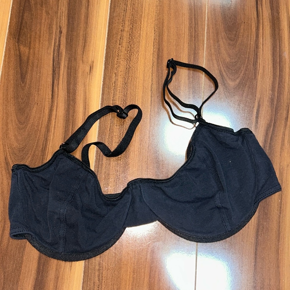 38B Hanna vintage black unlined bra
